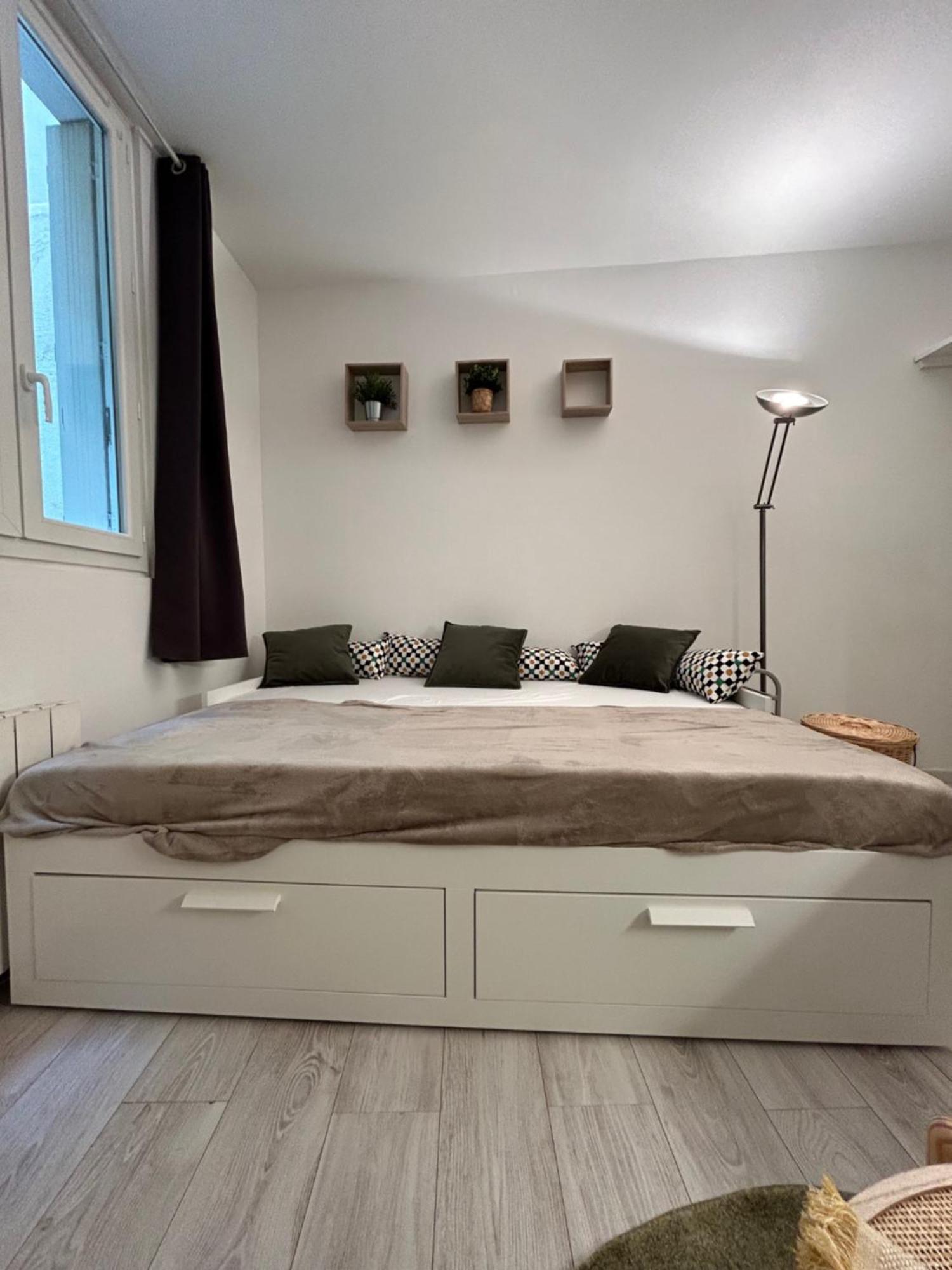 Au Charme Des Carmes - T1 Sur Cour - Metro A & B Apartment Toulouse Exterior photo